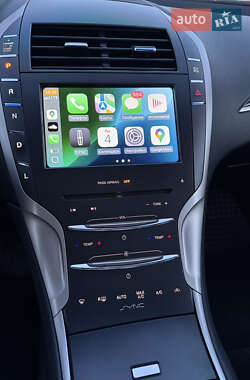 Седан Lincoln MKZ 2015 в 