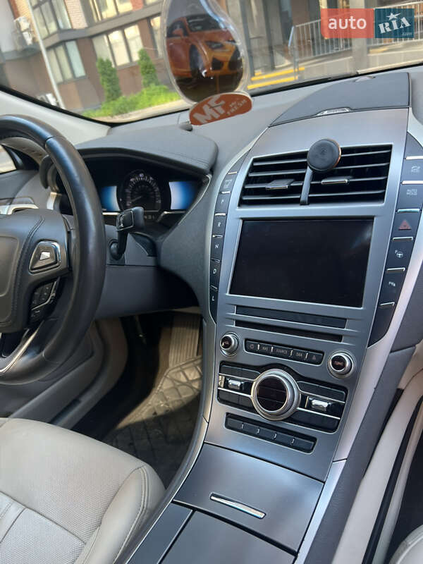 Седан Lincoln MKZ 2019 в Одессе
