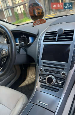 Седан Lincoln MKZ 2019 в 