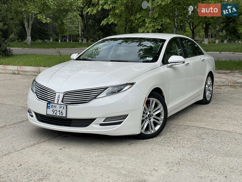 Седан Lincoln MKZ 2015 в Выгоде