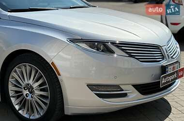 Седан Lincoln MKZ 2013 в 