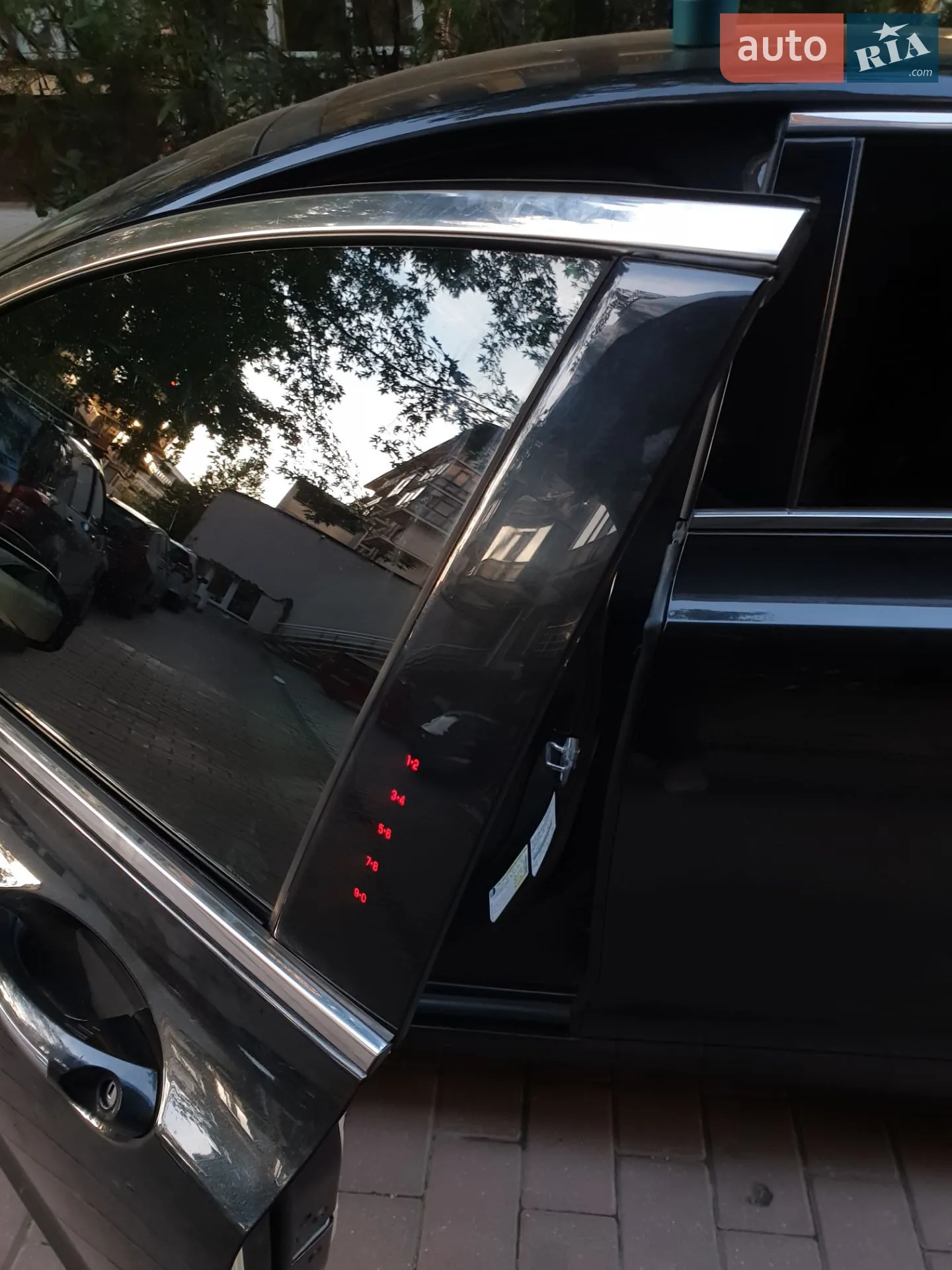 2014 Lincoln MKZ - мініатюра 21