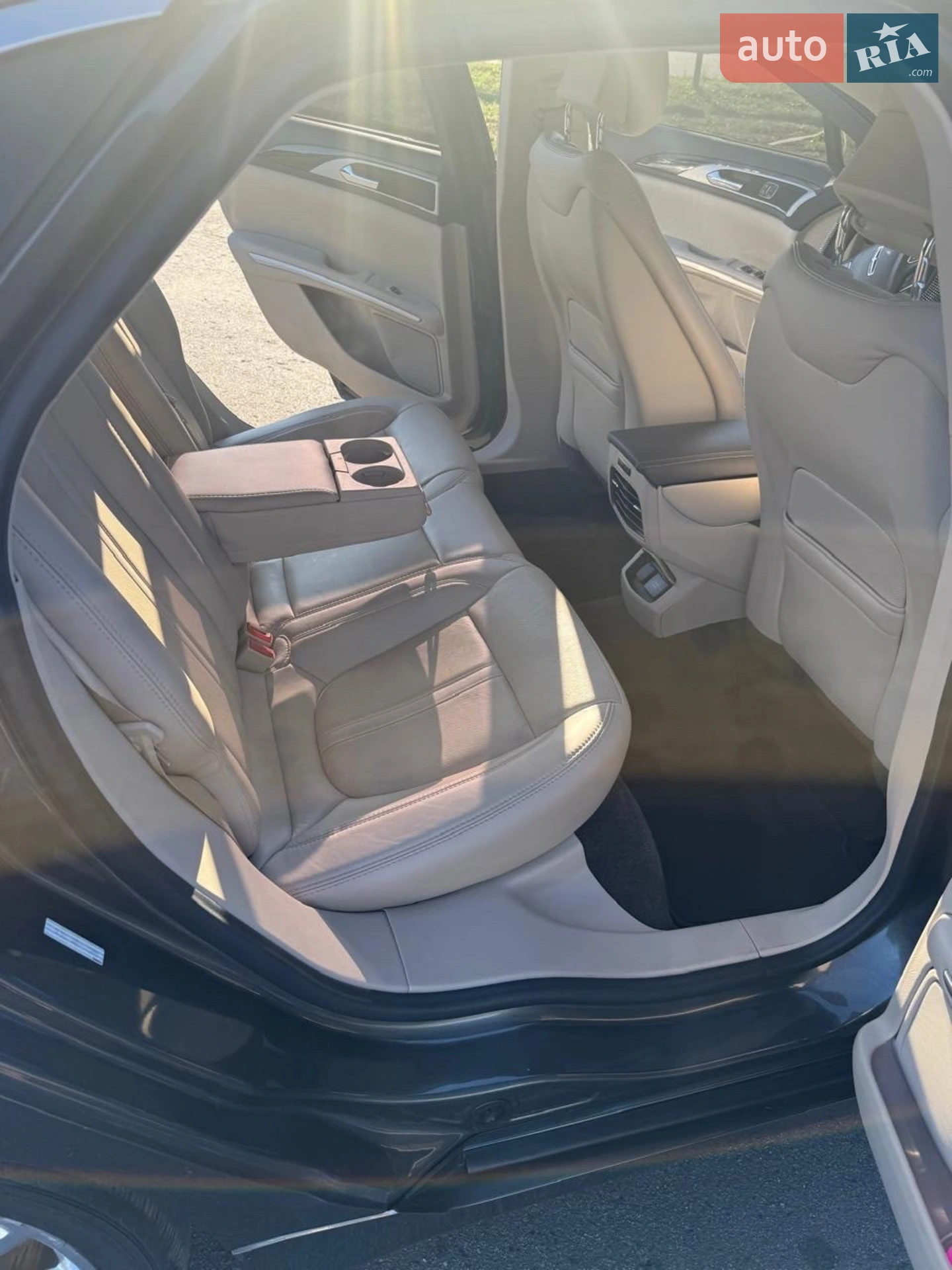 2015 Lincoln MKZ - мініатюра 7
