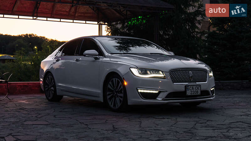 Седан Lincoln MKZ 2016 в Умани
