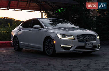 Седан Lincoln MKZ 2016 в 