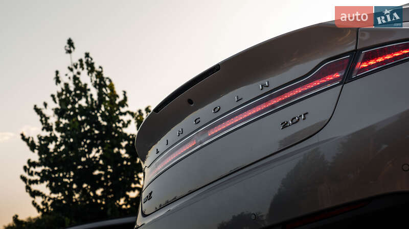 Седан Lincoln MKZ 2016 в Умани