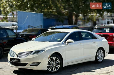 Седан Lincoln MKZ 2013 в 