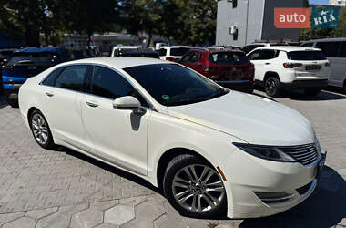 Седан Lincoln MKZ 2013 в 