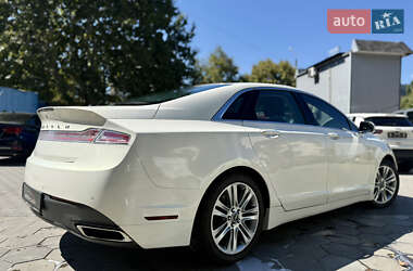 Седан Lincoln MKZ 2013 в 