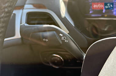Седан Lincoln MKZ 2013 в 