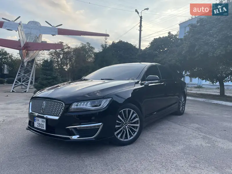 Lincoln MKZ