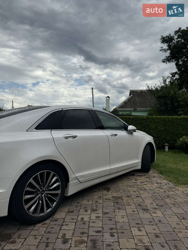 Седан Lincoln MKZ 2018 в Кременчуге