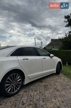 Седан Lincoln MKZ 2018 в 