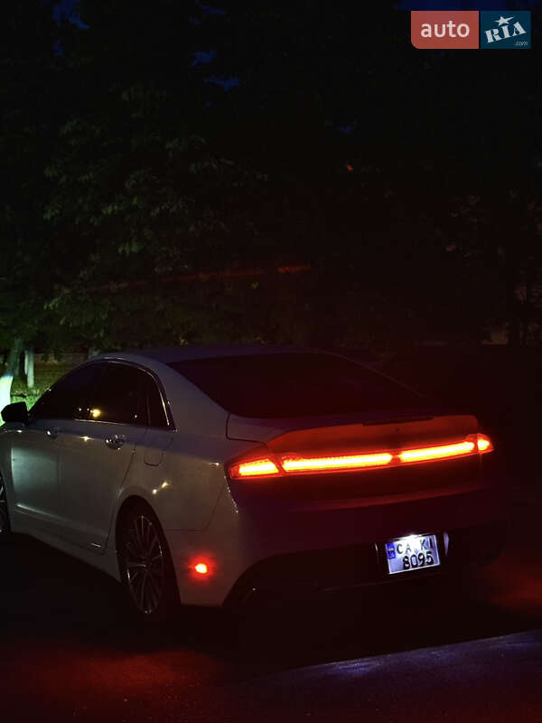 Седан Lincoln MKZ 2018 в Кременчуге