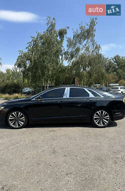 Седан Lincoln MKZ 2017 в 