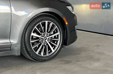 Седан Lincoln MKZ 2017 в 
