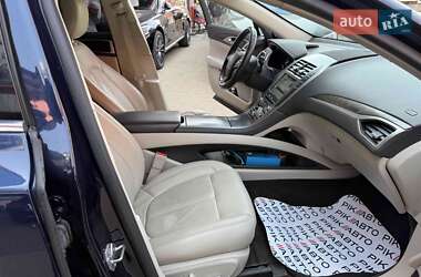 Седан Lincoln MKZ 2016 в 