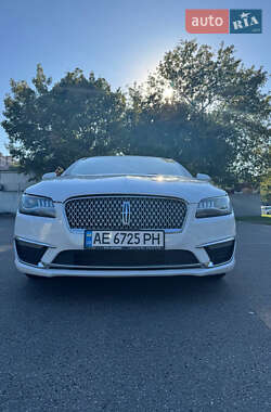 Седан Lincoln MKZ 2018 в Києві