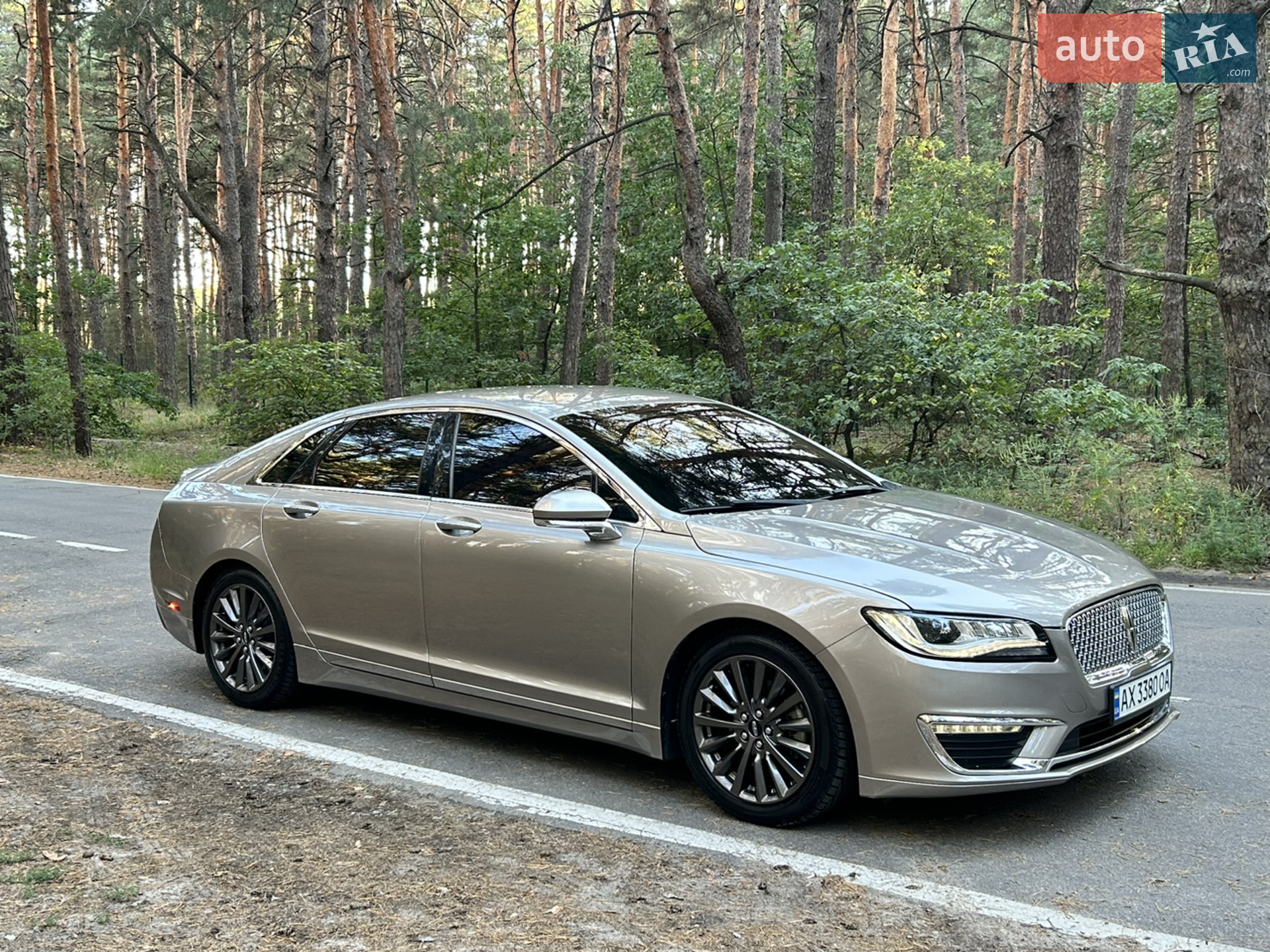 2018 Lincoln MKZ - мініатюра 9