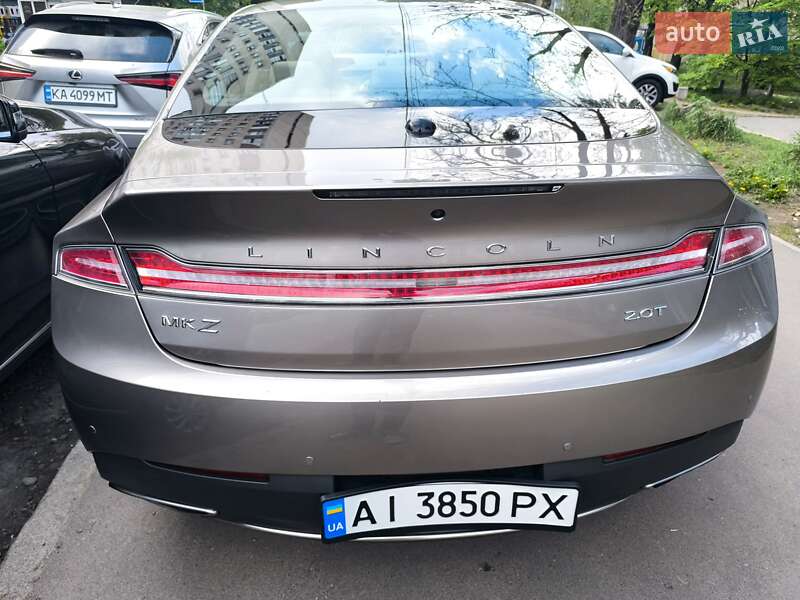 Седан Lincoln MKZ 2019 в Києві