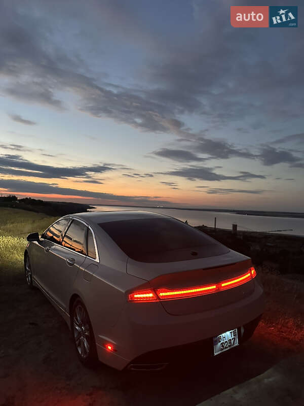 Седан Lincoln MKZ 2014 в Одессе