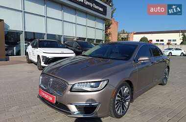 Lincoln MKZ 2019