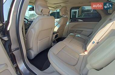 Седан Lincoln MKZ 2019 в 