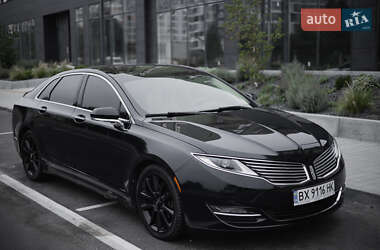 Lincoln MKZ 2014