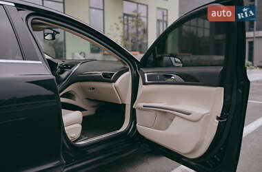 Седан Lincoln MKZ 2014 в 