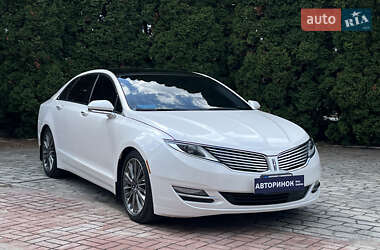 Lincoln MKZ 2014