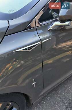 Седан Lincoln MKZ 2016 в 