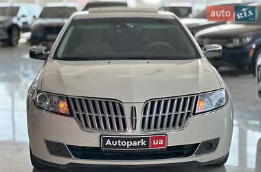 Седан Lincoln MKZ 2012 в 
