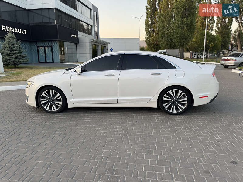 Седан Lincoln MKZ 2016 в Одессе