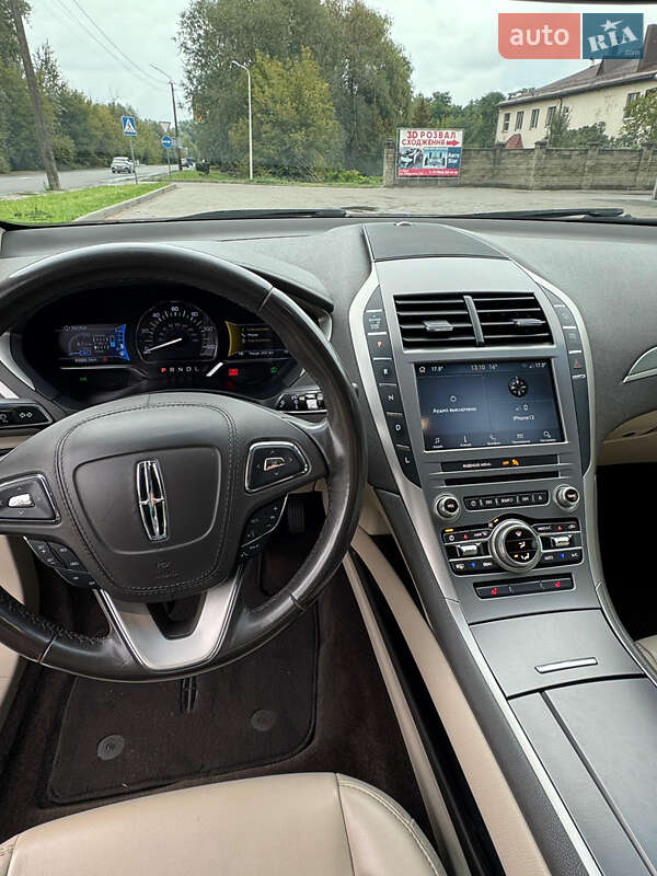 Седан Lincoln MKZ 2016 в Луцке