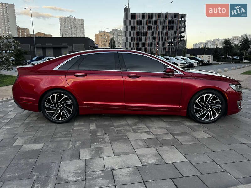 Седан Lincoln MKZ 2020 в Киеве