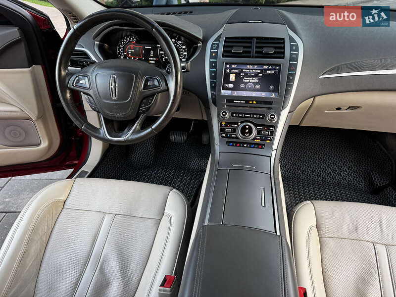Седан Lincoln MKZ 2020 в Киеве