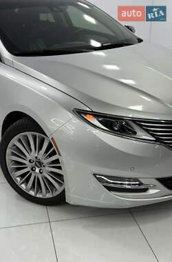 Седан Lincoln MKZ 2013 в 