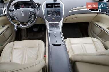 Седан Lincoln MKZ 2015 в 