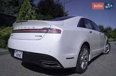 Седан Lincoln MKZ 2014 в 