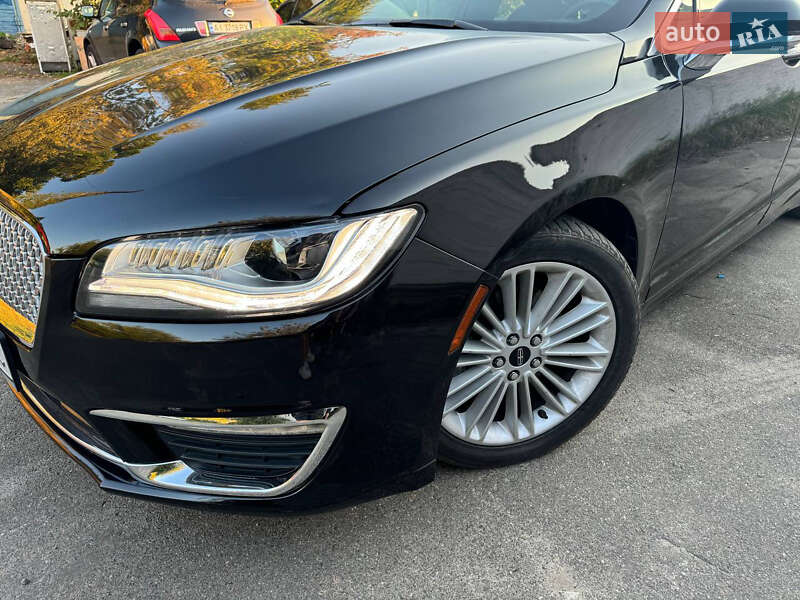 Седан Lincoln MKZ 2019 в Киеве