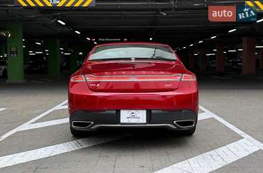 Седан Lincoln MKZ 2019 в 