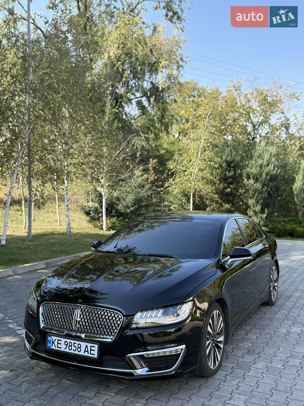Lincoln MKZ 2016