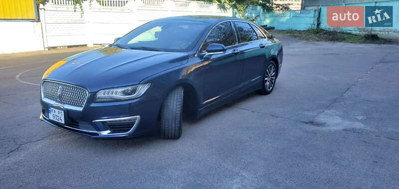 Седан Lincoln MKZ 2016 в Києві