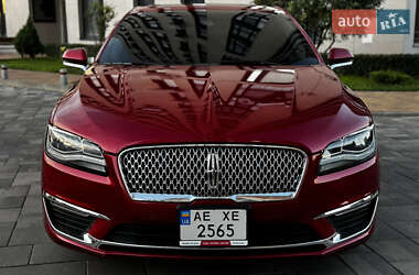 Седан Lincoln MKZ 2020 в 