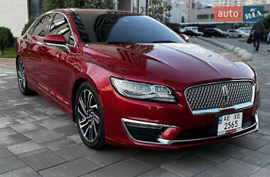Lincoln MKZ 2020