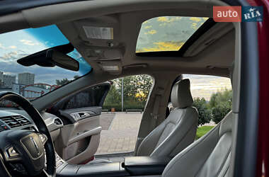 Седан Lincoln MKZ 2020 в 
