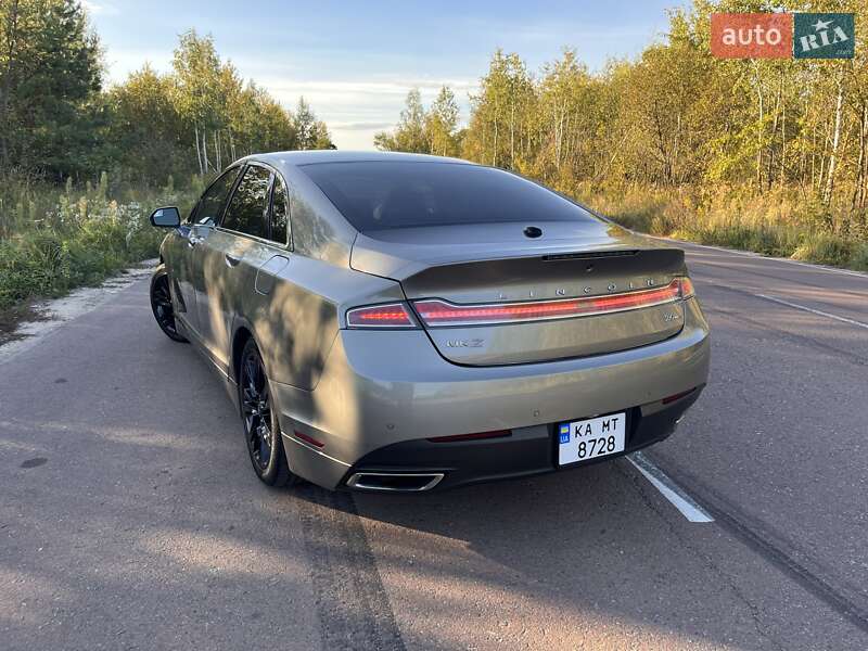 Седан Lincoln MKZ 2015 в Киеве