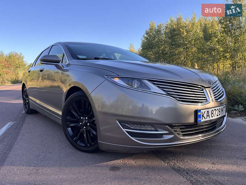 Седан Lincoln MKZ 2015 в 