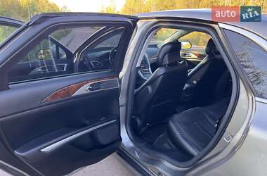 Седан Lincoln MKZ 2015 в 