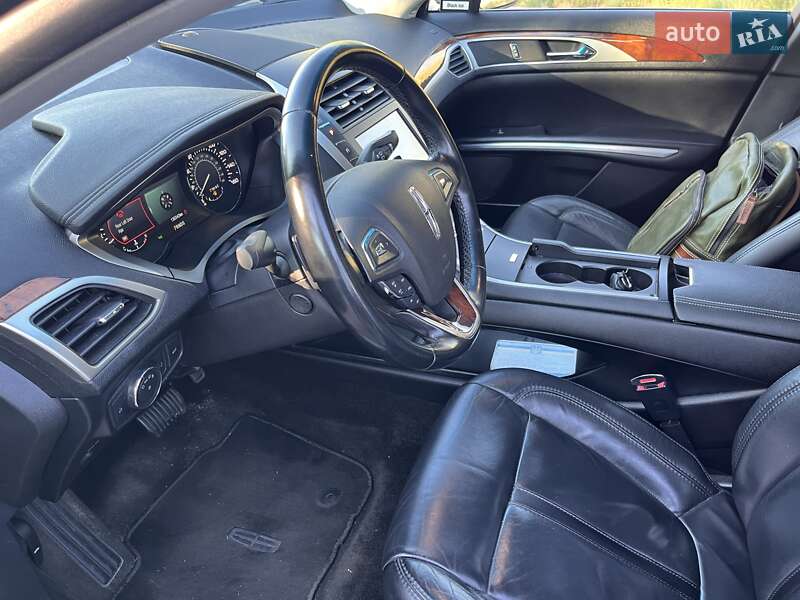 Седан Lincoln MKZ 2015 в Киеве